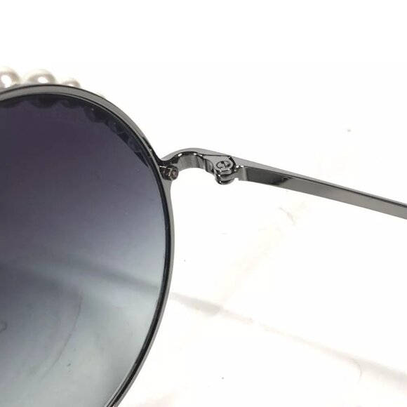 CHANEL 4234-H CC CC Mark Pearl glasses glasses eyewear sunglasses Metal Black main image 8